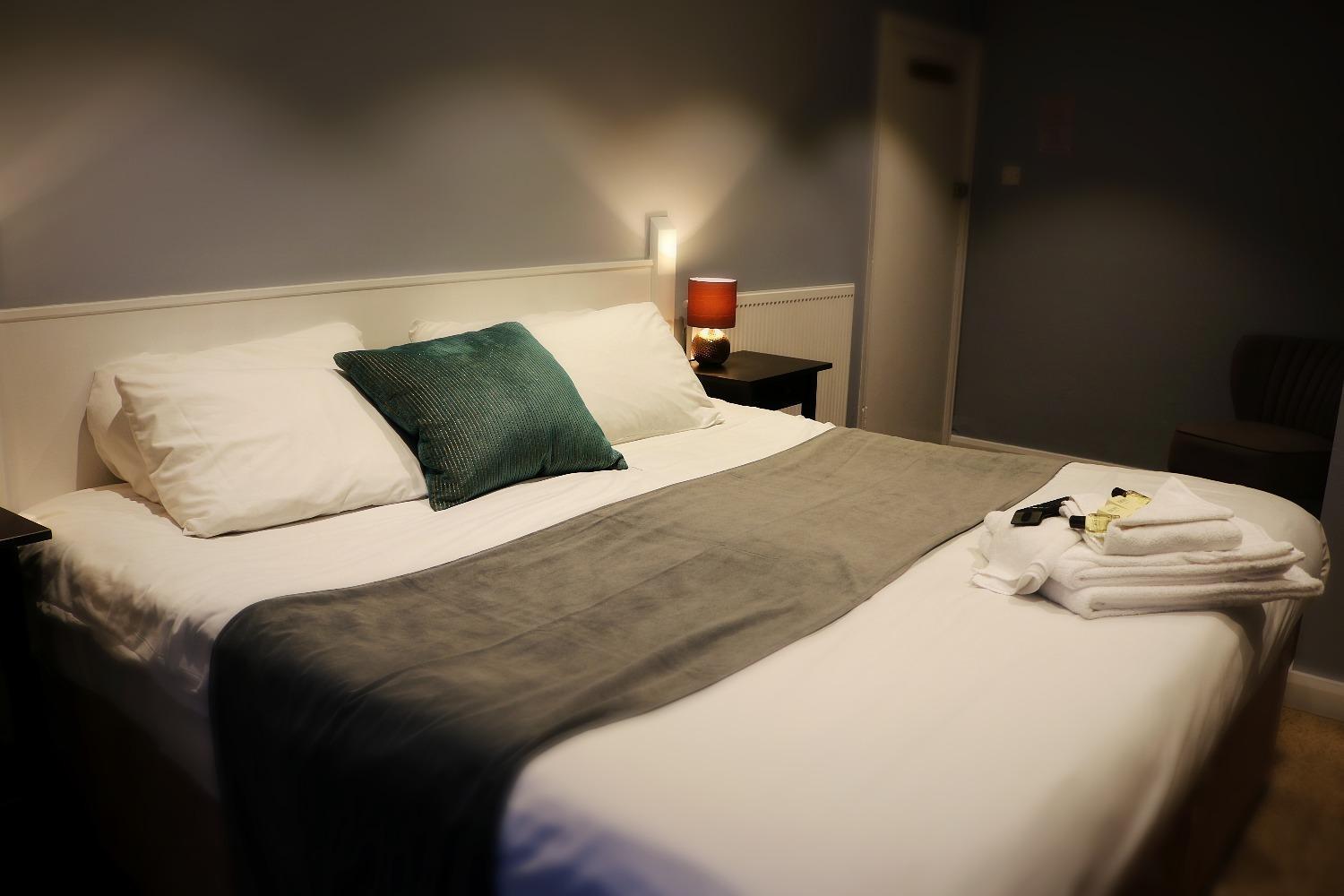 The Oyster Smack Hotell Burnham-on-Crouch Exteriör bild