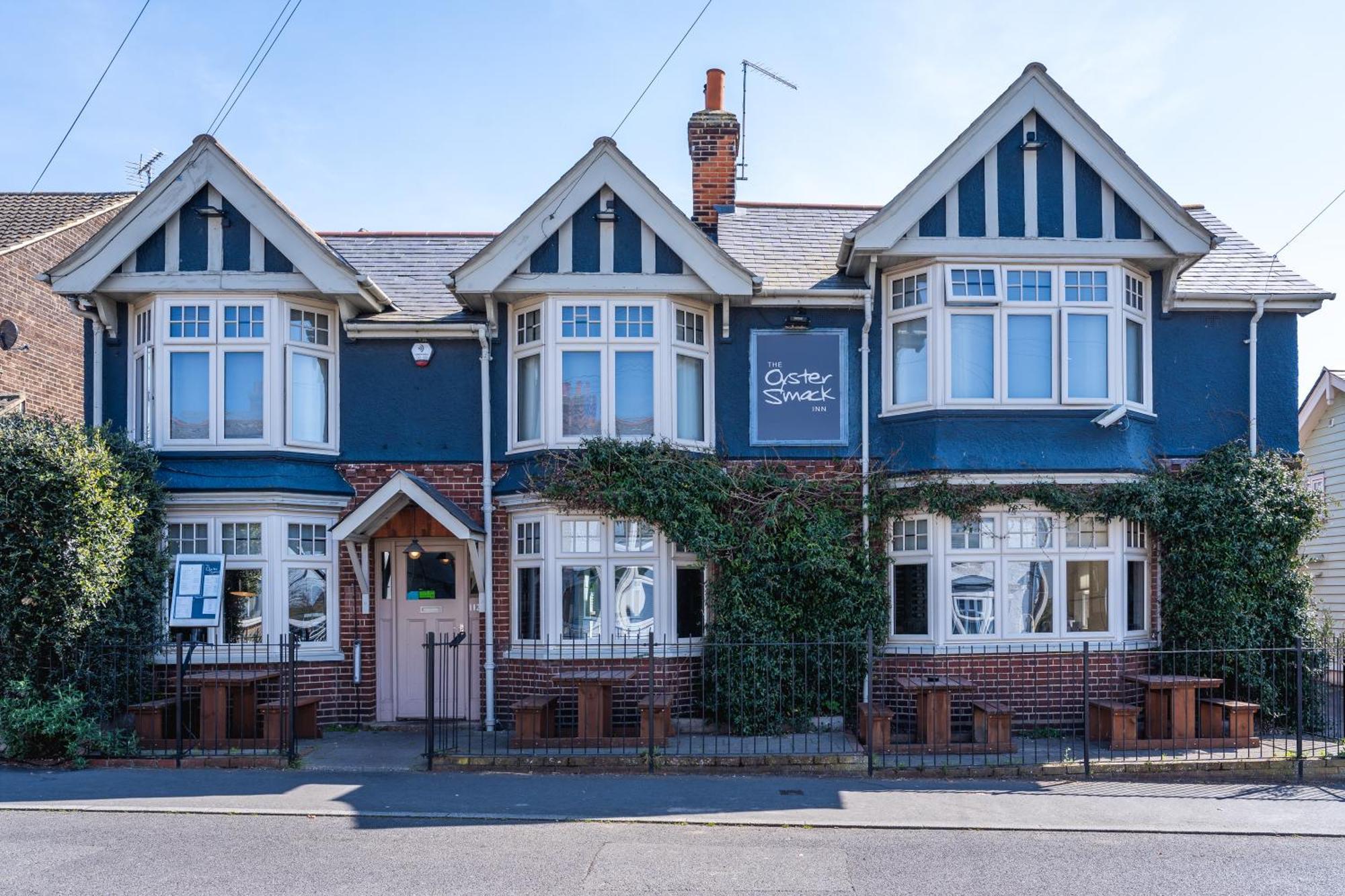 The Oyster Smack Hotell Burnham-on-Crouch Exteriör bild